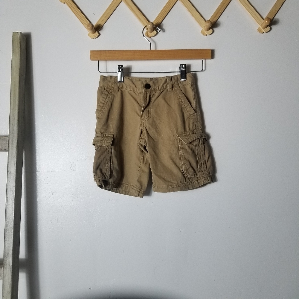CHEROKEE BOY'S TAN SHORTS SIZE 5T